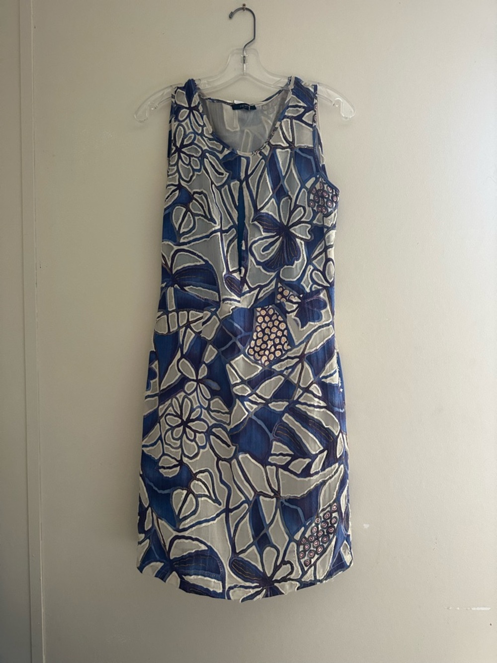 Sleeveless Blue Floral Print Shift Dress